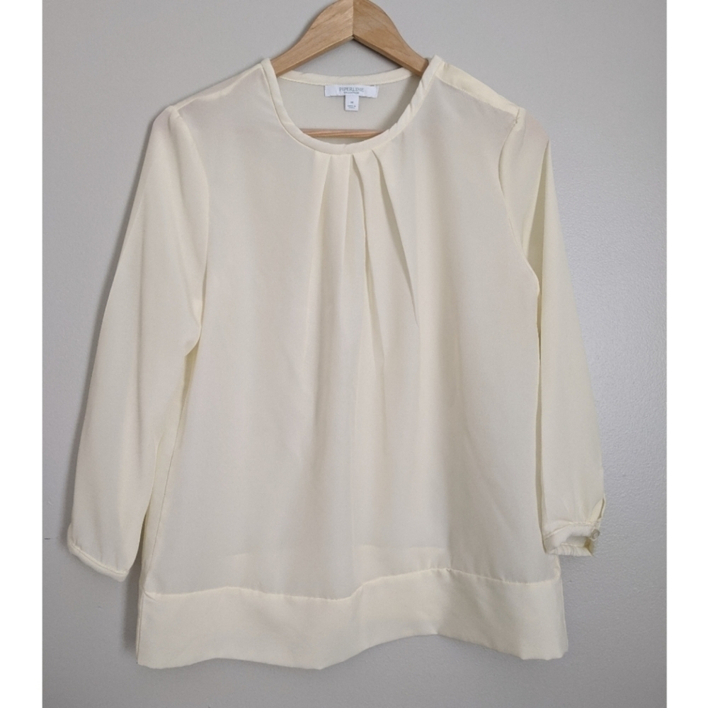 Piperlime Ivory Lightweight Long Sleeve Blouse